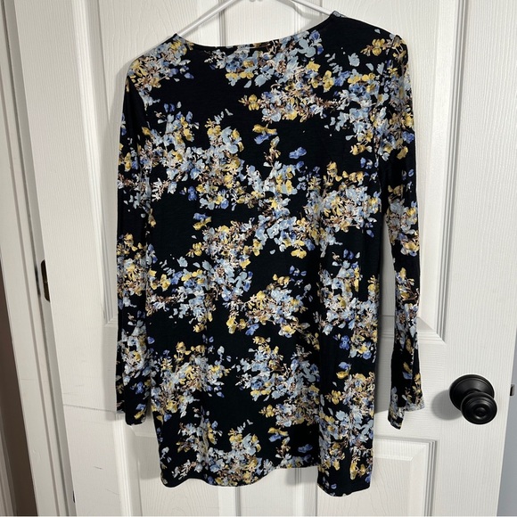 J. Jill size small tiered front tunic, black floral, cotton blend - Picture 10 of 11
